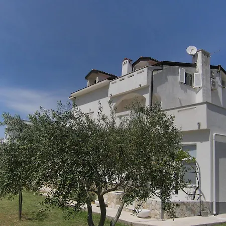 Aventura Baska II Apartments For Relaxing Holidays Baška