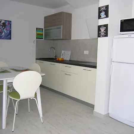 Апартаменты Aventura Baska II Apartments For Relaxing Holidays