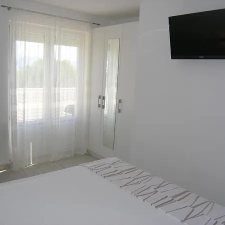 Aventura Ii *